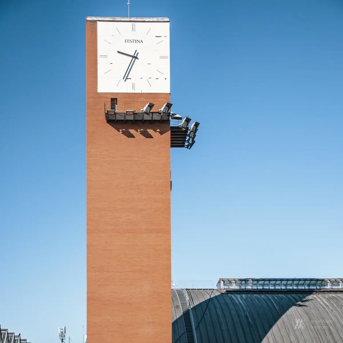 Torre del reloj de la Estación de Atocha en Madrid